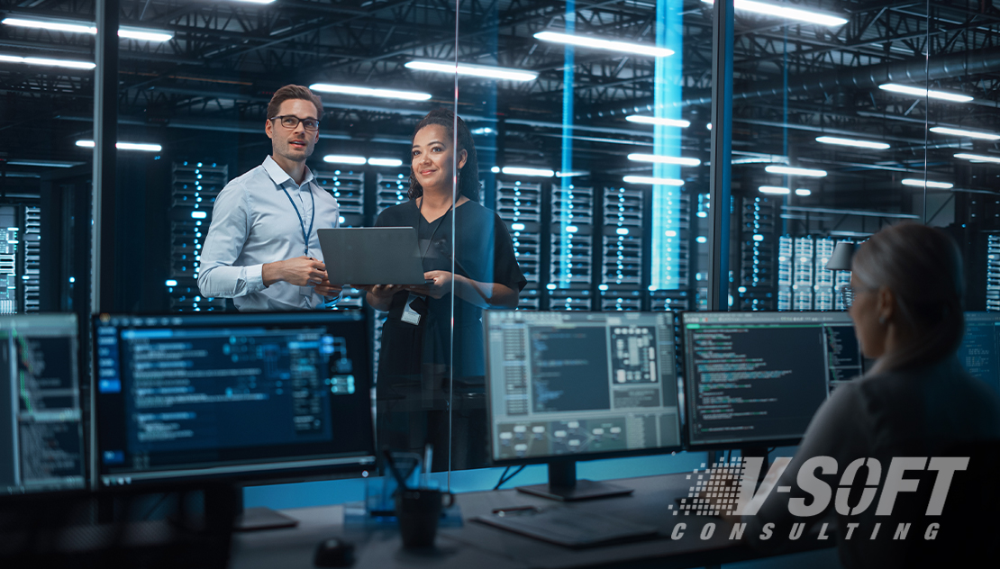 IT team working together to manage the cloud